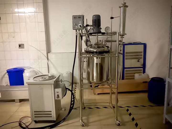 不銹鋼反應(yīng)釜 不銹鋼反應(yīng)釜